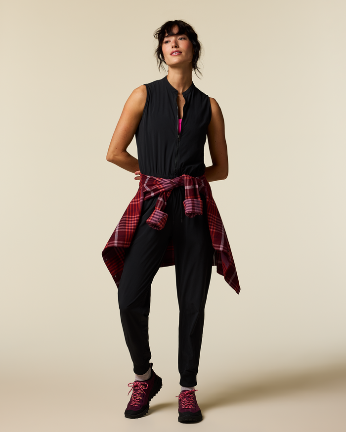 1200x1200png-S26WCambioJumpsuitBlack_0354_411a3e2d-f56b-4e5e-b6c5-d67a5b5e97ca_700x